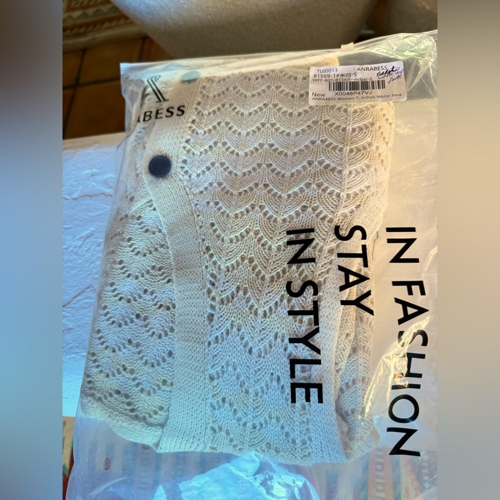 NWT BEIGE KNIT CROCHET 2PC SET COVERUP-S - Picture 17 of 17